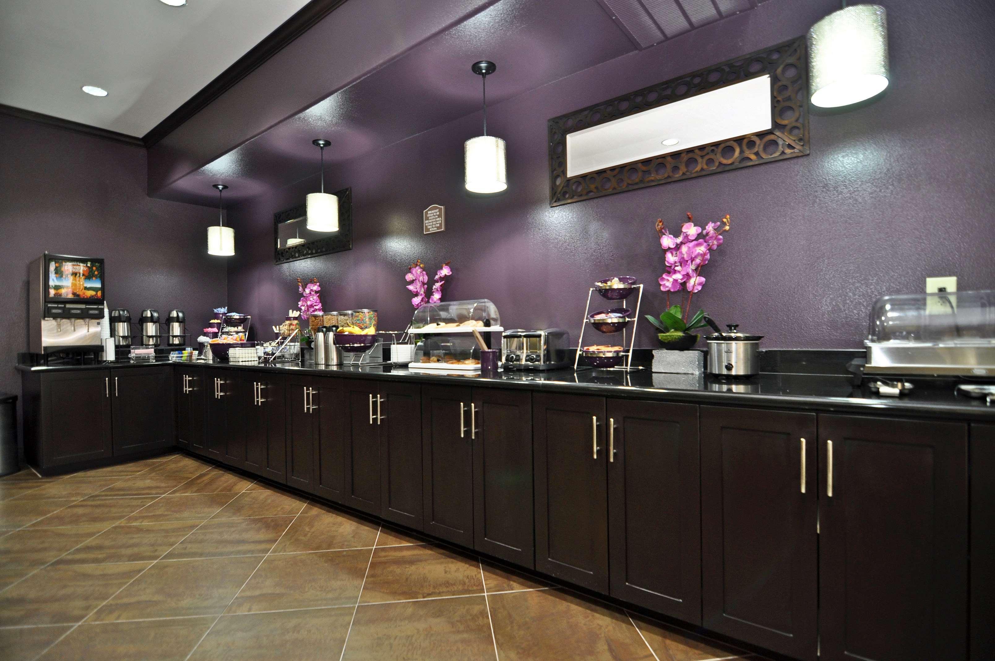 Best Western Giddings Inn & Suites Ресторант снимка