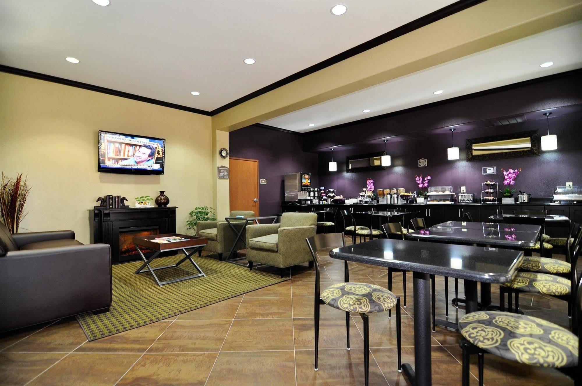 Best Western Giddings Inn & Suites Ресторант снимка